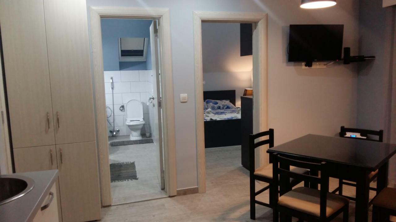 Apartments Sovran Vila Marija Prcanj Bagian luar foto